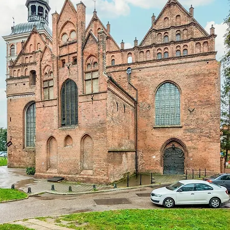 Apartment Cosy Remote Work Close To The Old Town By Renters